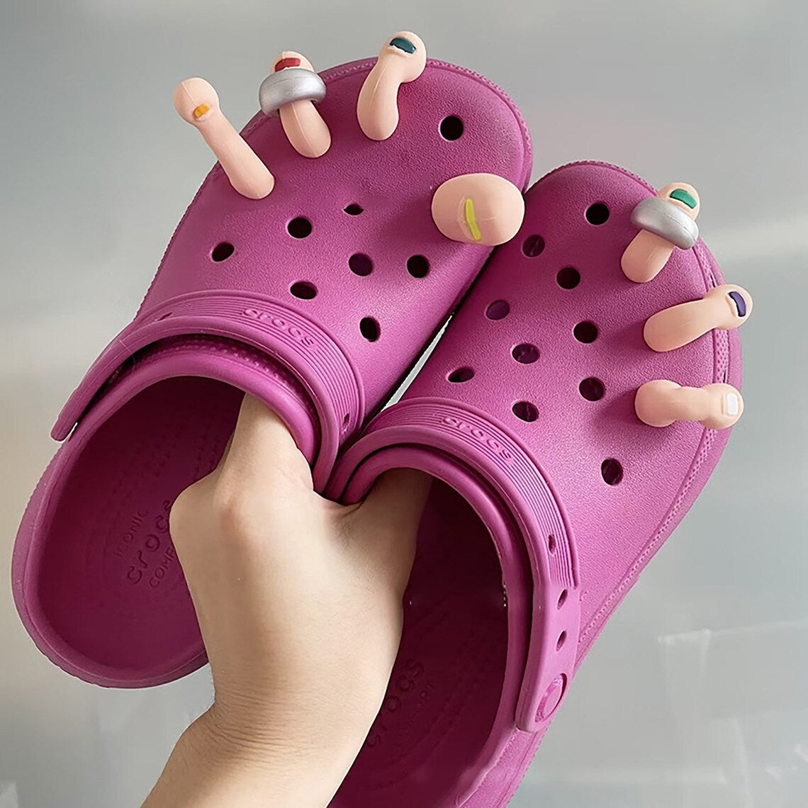 crocs on feet