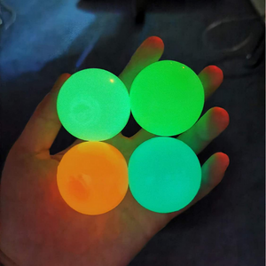 Homezo™ Sticky Glowing Balls