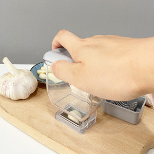 Homezo™ Press Garlic Cutter
