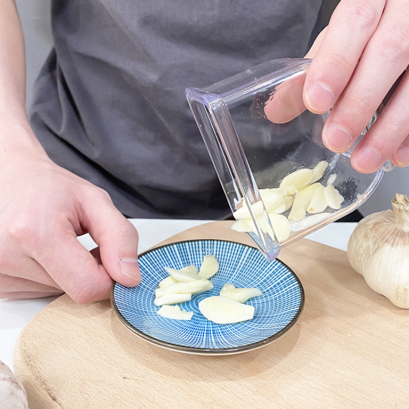 Homezo™ Press Garlic Cutter