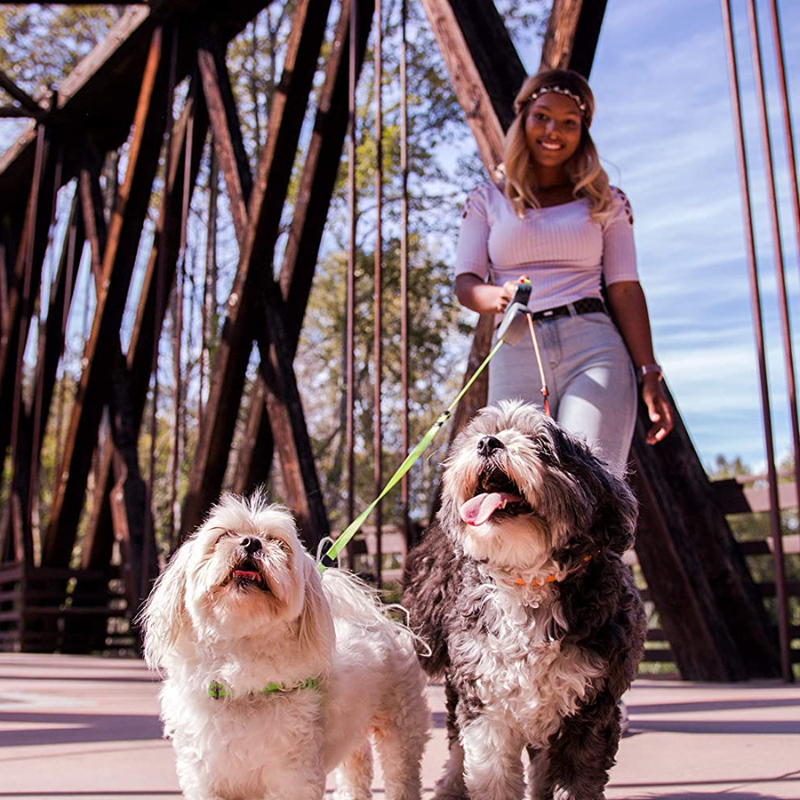 Homezo™ Dual Retractable Dog Leash