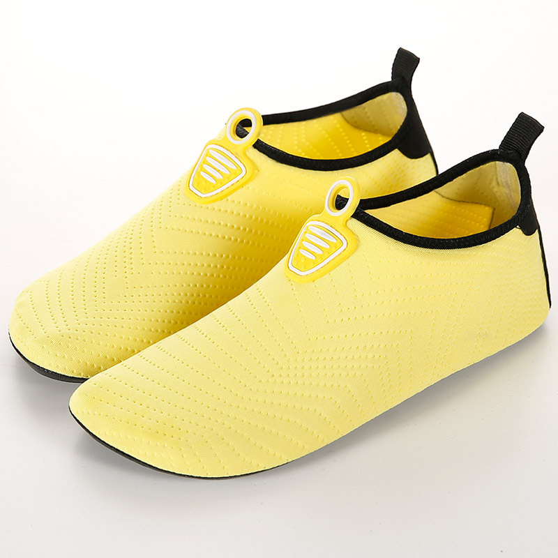 Homezo™ Non-Slip Magic Shoes (Buy 2 Pairs Get 1 Pair FREE)